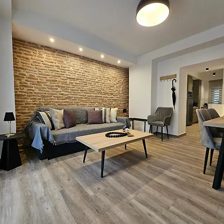 Apartment Silk By Yha