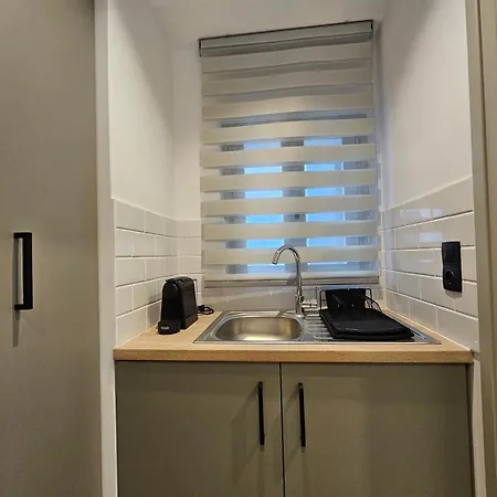 Apartment Silk By Yha *